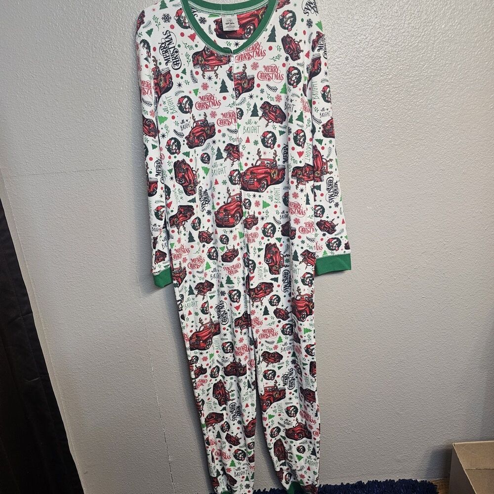 Buc-ee’s Christmas One Piece Pajamas Red Truck Beaver Plaid Pocket Holiday H852